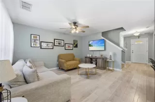 Photo #3: O6402361 Listing 