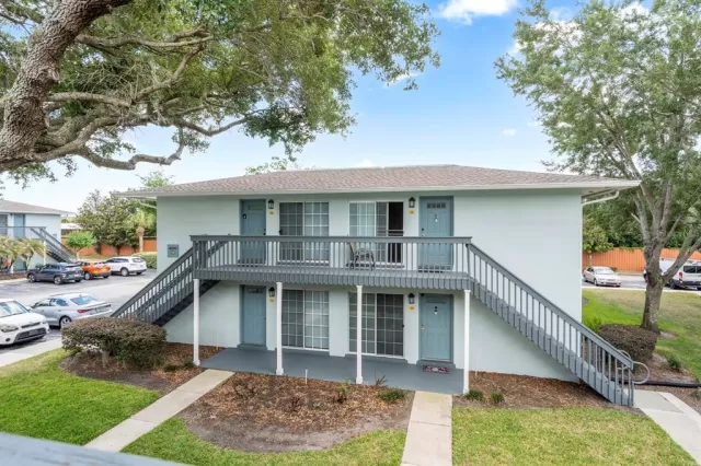 MLS: O6402431 Condo For Sale
