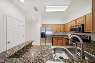 Photo #6: O6402748 Listing 