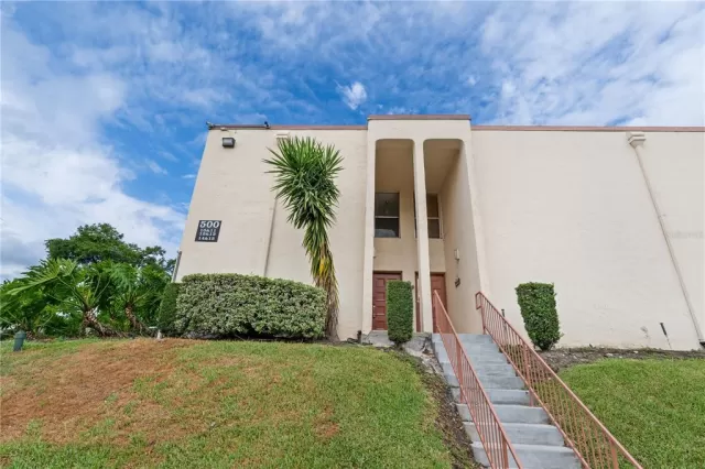 MLS: O6403104 Condo For Sale