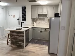 Photo #3: O6403118 Listing 