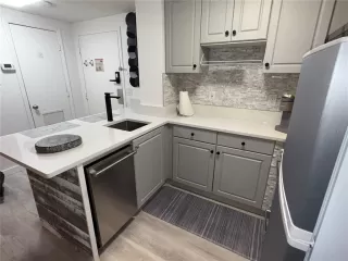 Photo #4: O6403118 Listing 