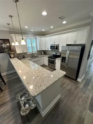 Photo #5: O6403176 Listing 