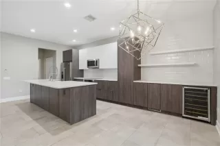 Photo #5: O6403213 Listing 