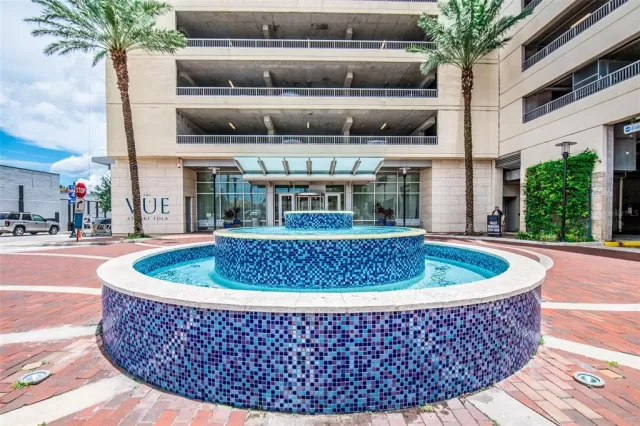 MLS: O6403410 Condo For Sale
