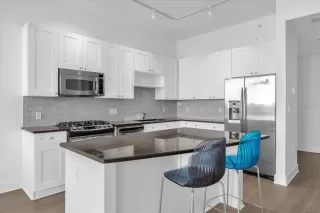 Photo #4: O6403410 Listing 