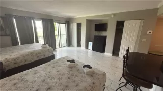 Photo #4: O6403480 Listing 