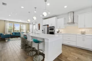 Photo #2: O6403589 Listing 