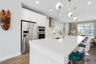 Photo #3: O6403589 Listing 