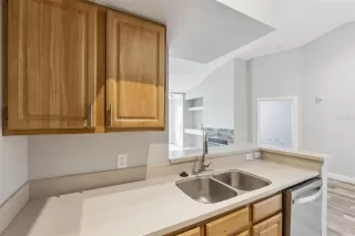 Photo #6: O6403617 Listing