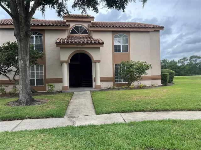 MLS: O6403633 Condo For Sale