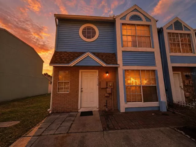 MLS: O6403662 Condo For Sale