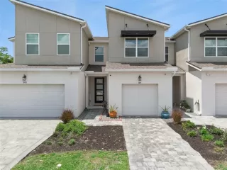 Photo #1: O6403692 Listing 