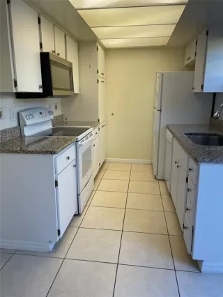 Photo #4: O6403841 Listing 