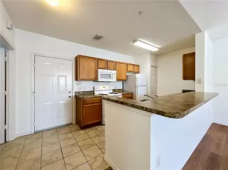 Photo #2: O6403909 Listing 