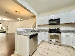 Photo #2: O6403925 Listing 
