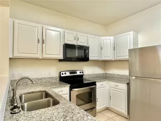 Photo #3: O6403925 Listing 