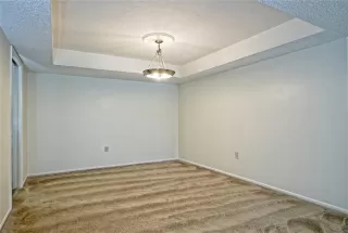 Photo #6: O6404303 Listing 