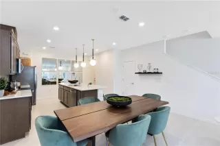 Photo #4: O6404552 Listing 