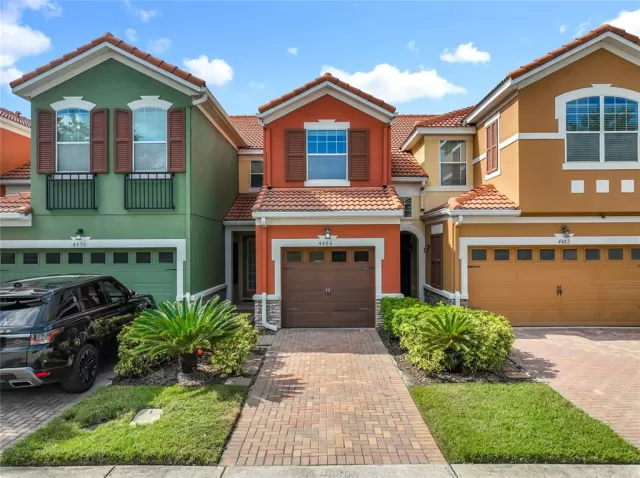 MLS: O6404588 Condo For Sale