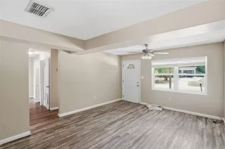 Photo #3: O6404864 Listing