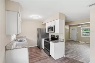 Photo #5: O6404864 Listing