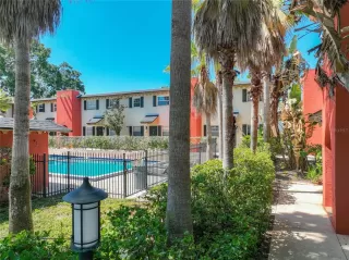 Photo #1: O6404898 Listing 