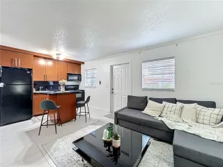Photo #6: O6404898 Listing 