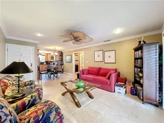 Photo #6: O6404929 Listing 