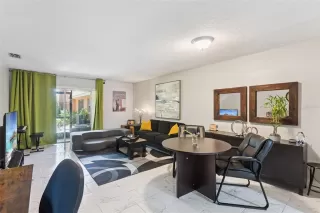 Photo #4: O6405042 Listing 