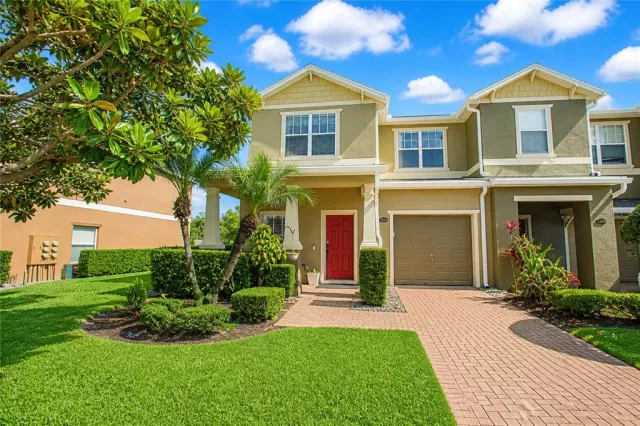 MLS: O6405087 Condo For Sale
