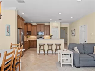 Photo #3: O6405161 Listing 