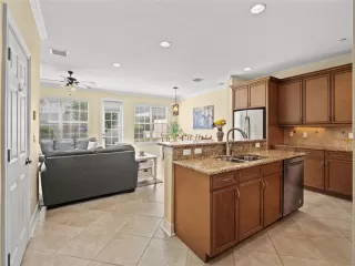 Photo #6: O6405161 Listing 