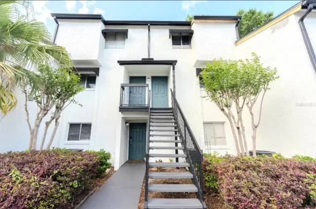 MLS: O6405203 Condo For Sale