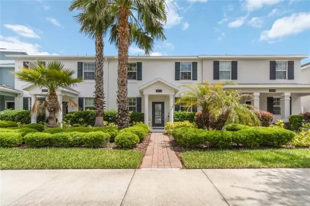 MLS: O6405248 Condo For Sale