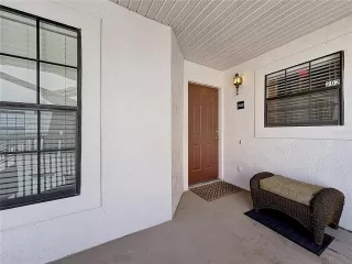 Photo #5: O6405282 Listing 