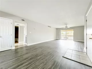 Photo #4: O6405353 Listing 