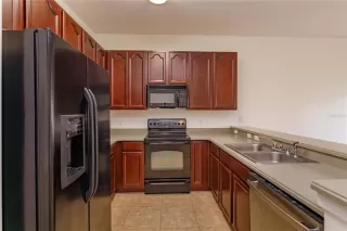 Photo #3: O6405354 Listing