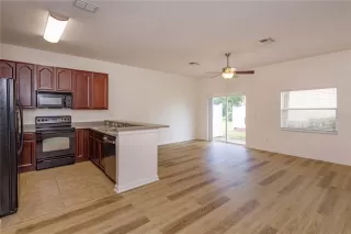 Photo #4: O6405354 Listing
