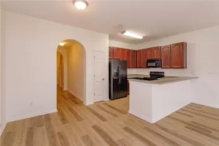 Photo #6: O6405354 Listing