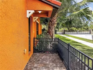 Photo #5: O6405425 Listing 