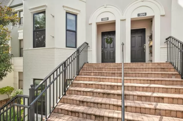 MLS: O6405491 Condo For Sale
