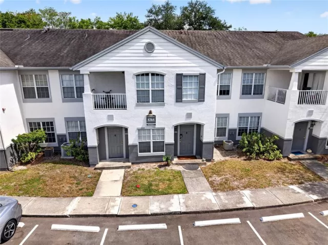 MLS: O6405728 Condo For Sale