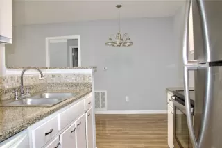 Photo #2: O6405846 Listing 