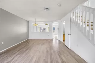 Photo #3: O6405874 Listing 