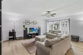 Photo #4: O6405886 Listing 
