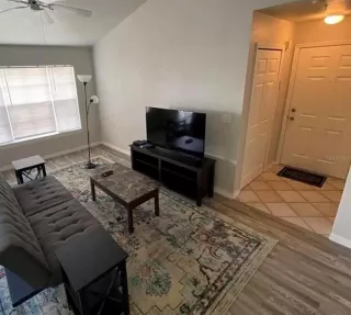 Photo #2: O6406070 Listing 