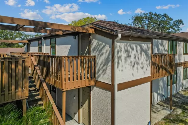MLS: O6406096 Condo For Sale
