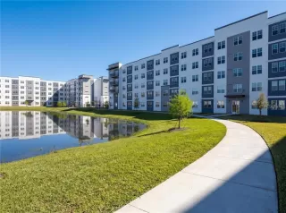 Photo #2: O6406259 Listing