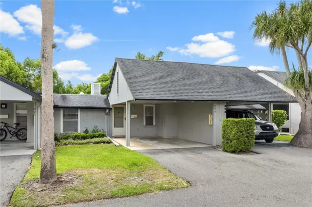 MLS: O6406293 Condo For Sale